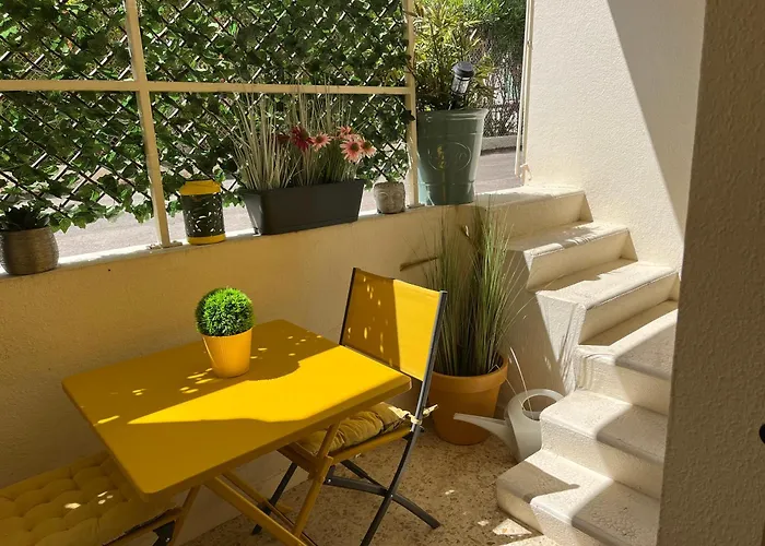 Apartament A 100 Metres De La Et De La Croisette